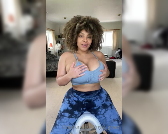 Nyla Green aka Nyla_green OnlyFans - I was feeling bouncy and cute! I do a lil spit action Let me know how you feel about it Sorry abo