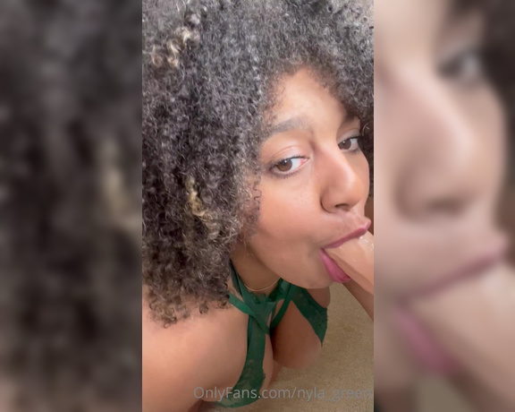 Nyla Green aka Nyla_green OnlyFans - I love sucking …literally after doing this my pussy was soaking I can’t describe how turned on I ge