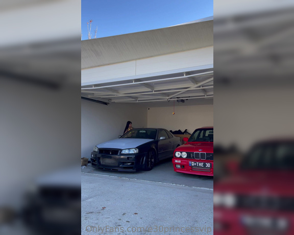 Princess aka E30princess OnlyFans - Just dropped the r34 off at the shop for paint and panel hehehehhe swipe for the update video 5