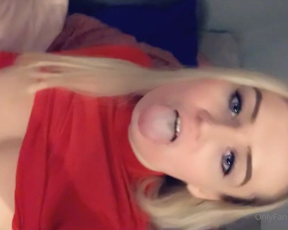 Rose aka Laroseee OnlyFans - I’m tipsy and need you rubbing my pussy baby