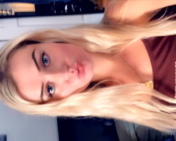 Rose aka Laroseee OnlyFans - I want you to play with me baby I’m so horny this whole weekend