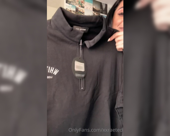 Rae aka Xxraeted OnlyFans - Chatty Clothing try on haul