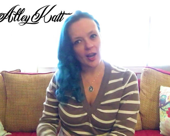 ManyVids - AlleyKatt - ALLEYCHATT ME & MY BULLS