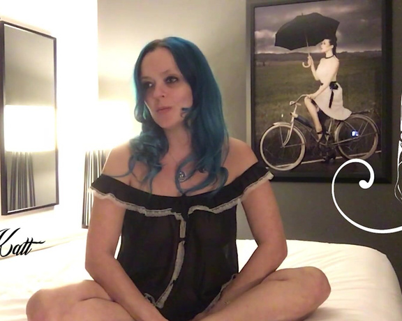 ManyVids - AlleyKatt - ASK ALLEY 5 LINGERIE, CREAMPIES, 420