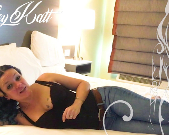 ManyVids - AlleyKatt - MY NASHVILLE PORN SHOOT WEEKEND