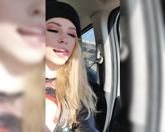 Emma Choice aka Emmachoice OnlyFans - Car flashing muahahah