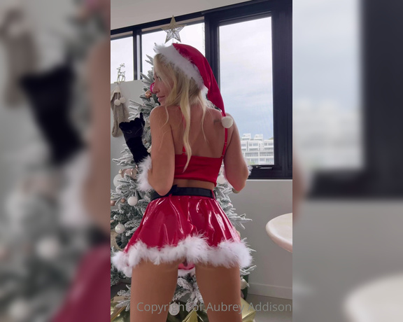 Aubrey Addison aka Aubreyaddison OnlyFans - I love Christmas