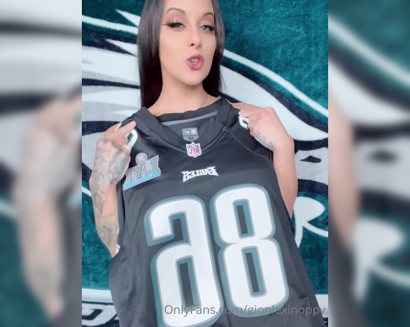 Lexi Nicole's aka Gionlexinoppv OnlyFans - Today is the DAY!  HAPPY SUPER BOWL SUNDAY Who do you think is taking home the