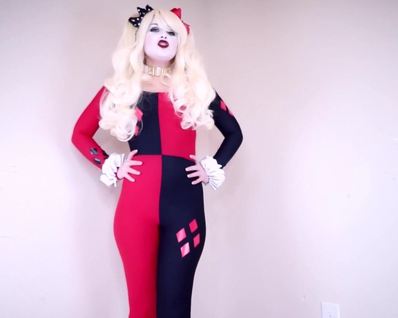 Ellie Idol Harley Quinn Poof Spoof