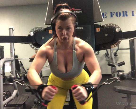 Thick and Sweet aka Thicksmiley OnlyFans - This mornings workout got me horny as fuck I need to cum 3