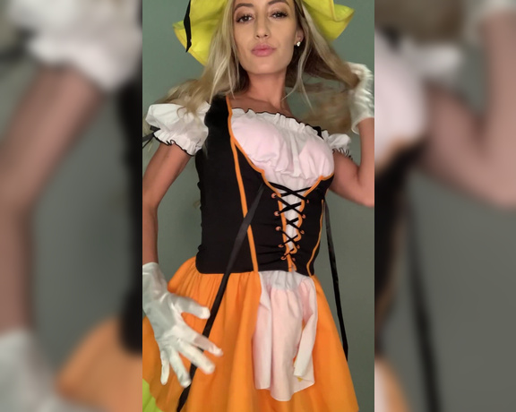 Ana Nello aka Ananello OnlyFans - Sending a naughty Candy Corn Cosplay video to your DMs trust me this is one of my best videos yet