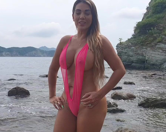 Elena Bayona aka Elenabayona OnlyFans - Besitooos mis amores para todos mis papasitooos