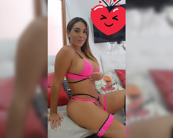 Elena Bayona aka Elenabayona OnlyFans - Mis amores hoy el live sera por doble turno primer turno 3 PM y segundo turno 8 o 9 Pm hora Colombia