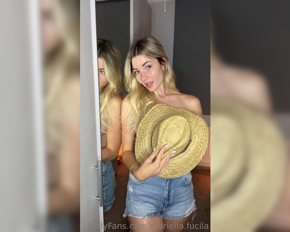Mariellaa aka Mariella.fucila OnlyFans - All my feelings in a sequence I just wanted to put on my straw hat and dance to country m 5