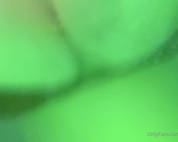 Cheryl Blossom aka Cheryl_bloss_ OnlyFans - I’m surprised SOOOO MUCH My boobs looks like silicon when I’m swimming in this video Usually