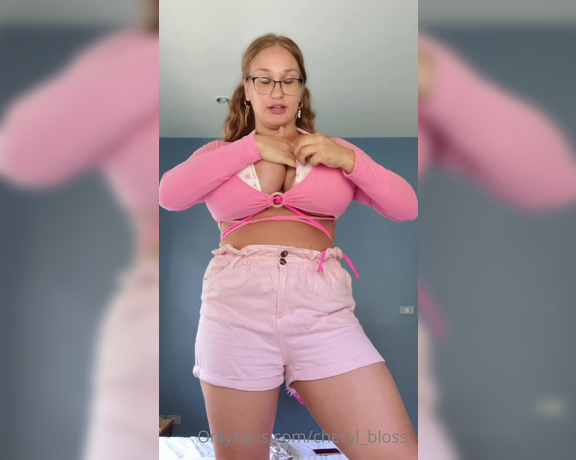 Cheryl Blossom aka Cheryl_bloss_ OnlyFans - HERE IS TWO VIDEOS IN 2 DIFFERENT OUTFITS SWIPE We had a great party yesterday so I upload 1