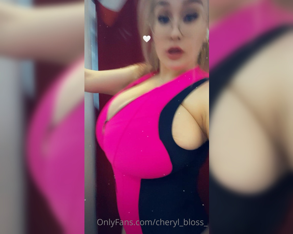 Cheryl Blossom aka Cheryl_bloss_ OnlyFans - This swimming suit is so nice! i like pink colour