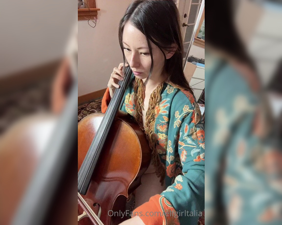 Talia aka Elfgirltalia OnlyFans - Cello in the rain apologies for squeaks Be glad I’m not learning the violin instead 4 lessons