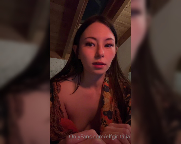 Talia aka Elfgirltalia OnlyFans - If you like my voice, a little something to help you drift into dreams And, if you want more sexy v