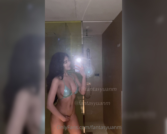 Fantasyuanm aka Fantasyuanm OnlyFans - Showing off my tities sexy abs covering my