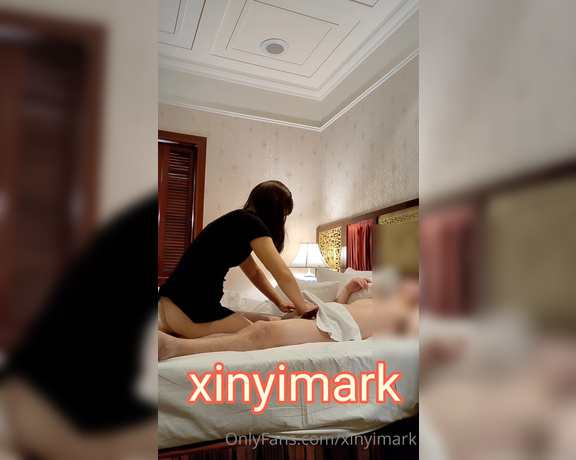 Tony aka Xinyimark OnlyFans - The whole body is sore in the body. I found my sister from the SPA store to help me massage. By the way, I do upgrade service. Unfortunately, the Internet is temporarily repaired. I don’t know why it is not @yy