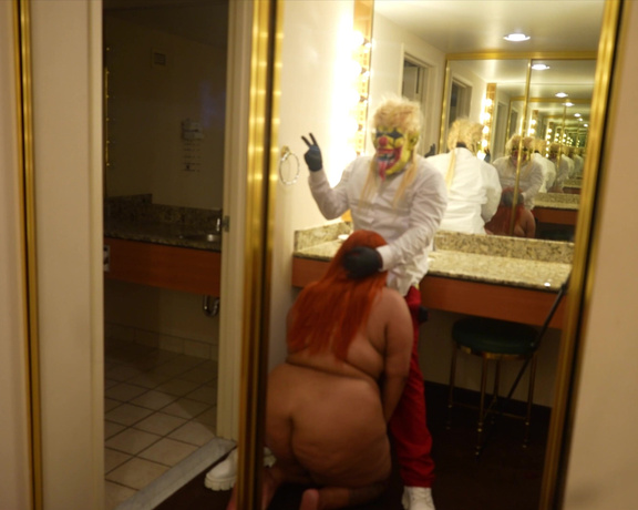 GIbbyTheClown - Charlie Cheats On Her Boyfriend W Gibby At The Rio Hotel