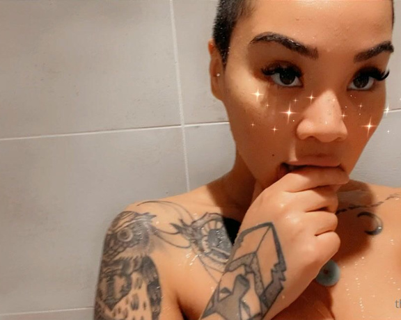 Honey Gold aka Honeygold OnlyFans - Do u love me like I love