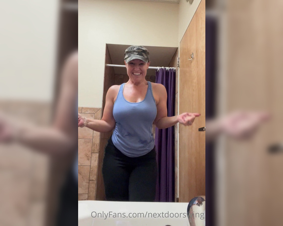 Mrs. Cora Cox aka Nextdoorswing OnlyFans - Took you to the gym with me! What are your thoughts of sweaty boobs Are they a hell yes or nah, I’m