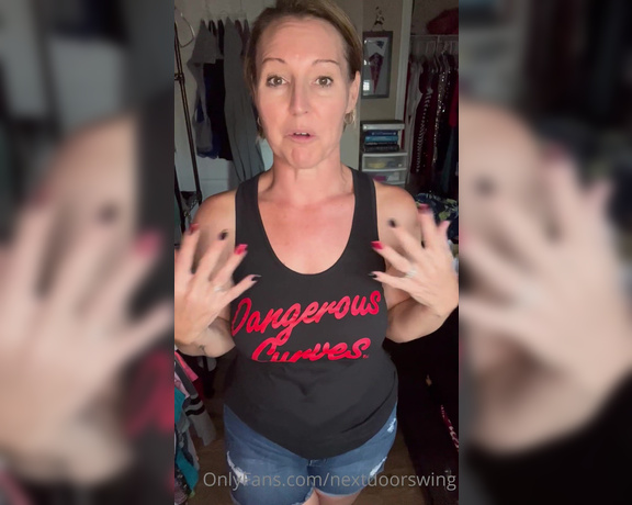 Mrs. Cora Cox aka Nextdoorswing OnlyFans - Weekend shenanigans wrap up! Party bus, stripper pole, sex room, cross, boating…happy Sunday!