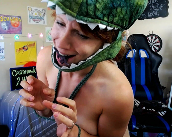 SquisherGirl - I'm a Motherheffing T-Rex, Live Cams, Rope Bondage, Silly Faces, Webcam, ManyVids