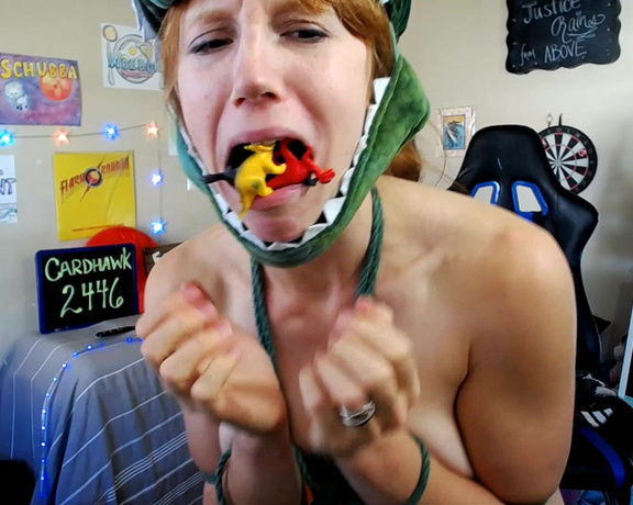 SquisherGirl - I'm a Motherheffing T-Rex, Live Cams, Rope Bondage, Silly Faces, Webcam, ManyVids