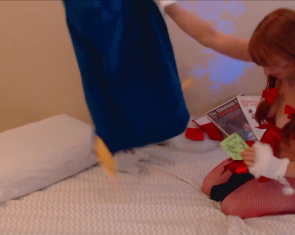 SquisherGirl - Peppermint Squish, Christmas, Redhead, Stocking, ManyVids