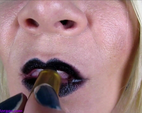 MissWhitneyMorgan - Black Lipstick Kinky Kisses POV, Kissing, Body Kissing, Lipstick, Lipstick Fetish, GFE, SFW, ManyVids