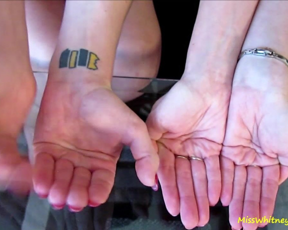MissWhitneyMorgan - Hand Comparison with Nyxon and Roxie, Hand Fetish, Finger Fetish, Body Part Comparison, Finger Nail Fetish, Wrist Watch Fetish, SFW, ManyVids