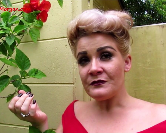 MissWhitneyMorgan - Whitney Morgan Stop and Sneeze The Flowers, Sneezing, Nose Blowing, Face Fetish, Outdoors, Smell Fetish, SFW, ManyVids