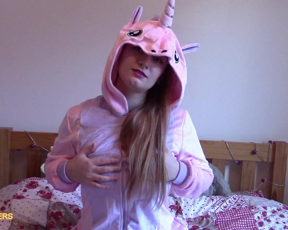 Erryn Embers A Very Horny Unicorn