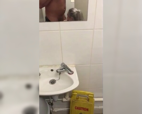 Fanfucks Pub Landlord Cums Over My Face In Toilet