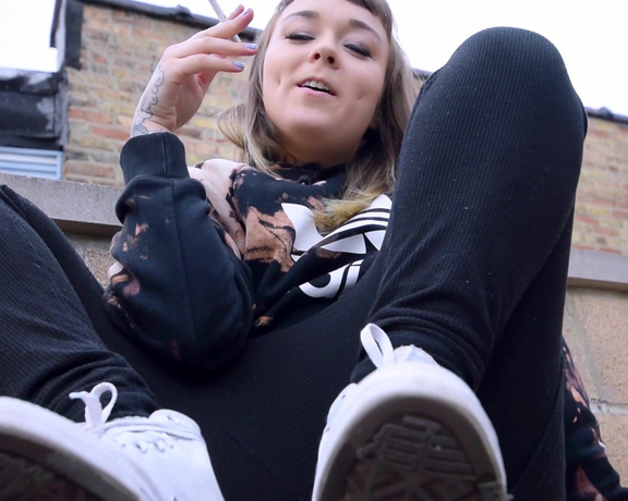 Feliciafisher Brat In Converse Uses You As Ashtray