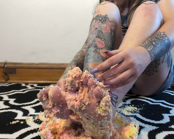 Feliciafisher Cupcake Crush With Feet For Foot Sub