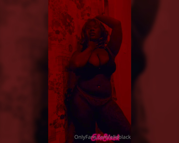 Elle Black aka Elleblack OnlyFans Video 40