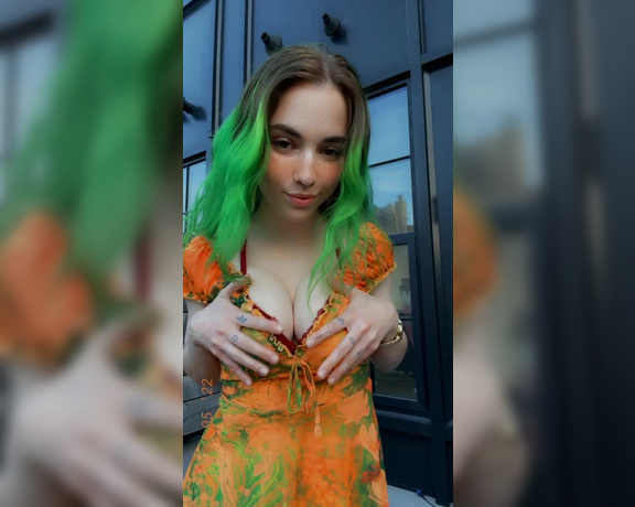 Bailey Eilish aka Baileyeilish OnlyFans - My first sundress! Do you like