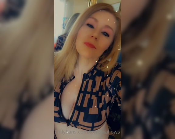 Kim Swallows aka Kimswallows OnlyFans - A little fun while in Vegas