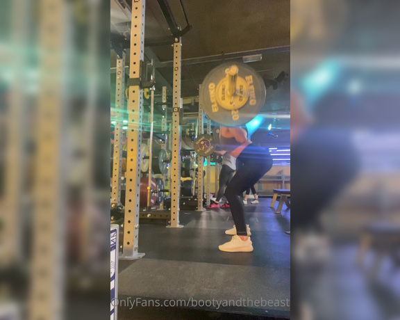 Booty the Beast aka Bootyandthebeast69 OnlyFans - Would you like to see extra non naked content Like James and I training in the gym