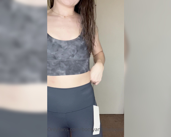 Booty the Beast aka Bootyandthebeast69 OnlyFans - Lululemon try on haul! Let me know what you think of my cute gym outfits