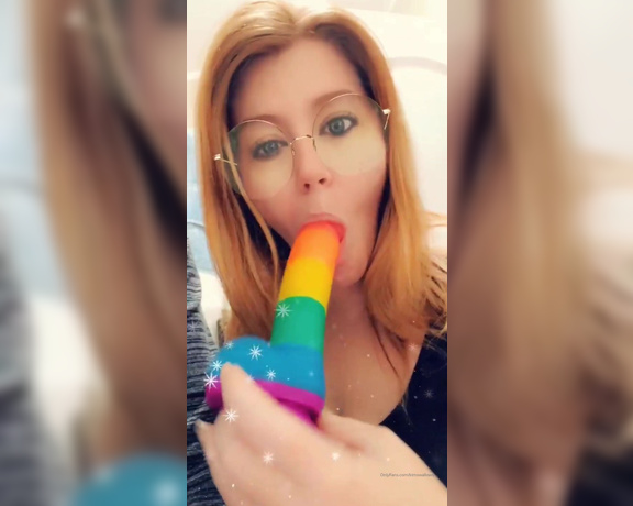 Kim Swallows aka Kimswallows OnlyFans - Short video part of it a trailer for social media Question do you think some videos are better with