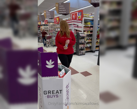 Kim Swallows aka Kimswallows OnlyFans - Thanksgiving Shopping