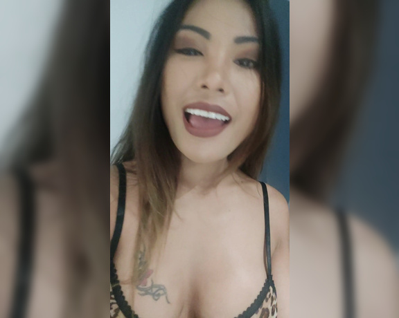 Polly Pons aka Poopea OnlyFans - Love to tease them before dating