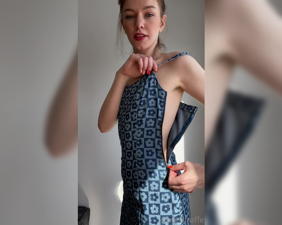 Kendra Clark aka Cutegiraffe OnlyFans - Trying on a couple new dresses I got the other day D Here’s the first one
