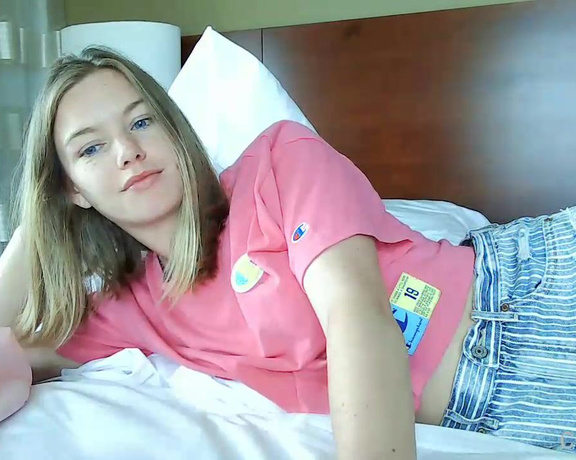 Kendra Clark aka Cutegiraffe OnlyFans - Stream started at 08092020 0157 pm Chatting about my adventure and cumming twice )