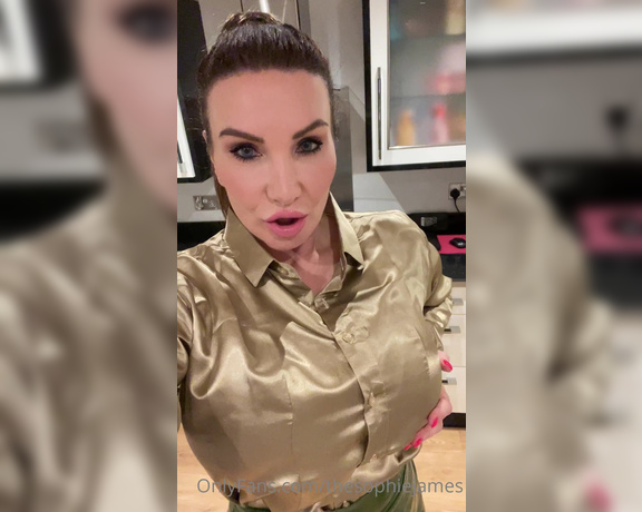 Sophie James aka Thesophiejames OnlyFans - Did I ever mention that I love satin blouses